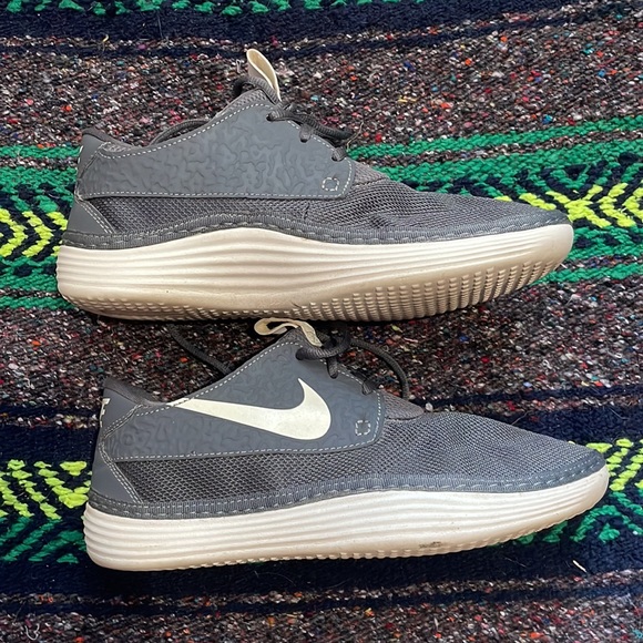 Nike Solarsoft Moccasin Men’s Size 8 - Picture 2 of 5